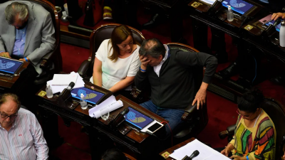 Las 7 razones por las que M�ximo Kirchner dej� la presidencia del bloque de diputados del Frente de Todos
