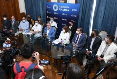 Se prorroga el pase sanitario en Tucumán y se reduce el aforo de eventos a 300 personas