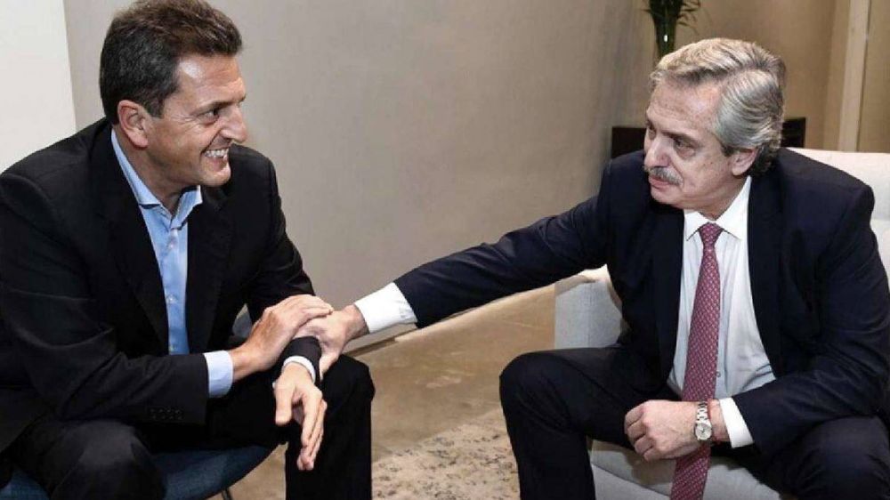 Massa estuvo cinco horas en Olivos y dijo que el Presidente definir� hoy el reemplazo de M�ximo Kirchner en Diputados