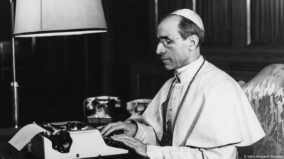 Pío XII le informó a Estados Unidos sobre el Holocausto desde el principio, pero no le creyó