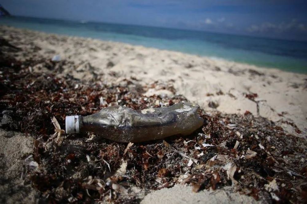 En el Caribe se firmaron acuerdos para reducir la basura en playas y promover el reciclaje