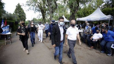 Fabiani encabez� las ceremonias para evocar a H�nri Bregi, con el primer vuelo mecanizado