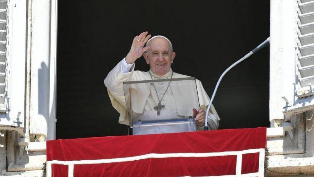 Francisco: Dejar que Jes�s suba a nuestra barca para ir mar adentro