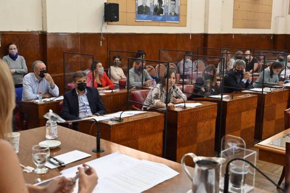 FdT: Los ediles oficialistas no pudieron explicar el expediente de fotomultas