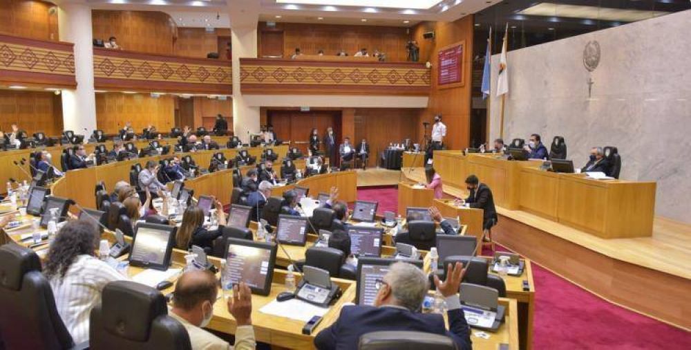 En la Legislatura tucumana debatirn la extensin del pase sanitario