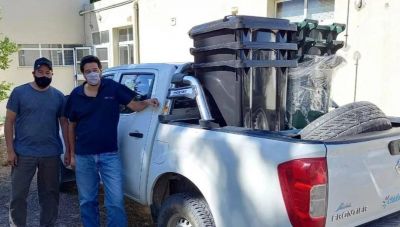 Provincia entreg� equipamiento para la gesti�n de residuos de Atilio Viglione