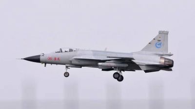 Argentina enviará una delegación militar a China para avanzar en la compra de aviones de combate