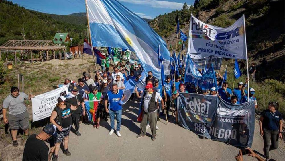 La corriente federal rechaz el incidente con dirigentes sindicales y sociales en Lago Escondido