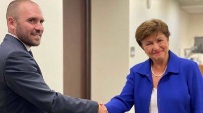 El Gobierno y el FMI discuten atar de alguna manera la evoluci�n del d�lar a la inflaci�n