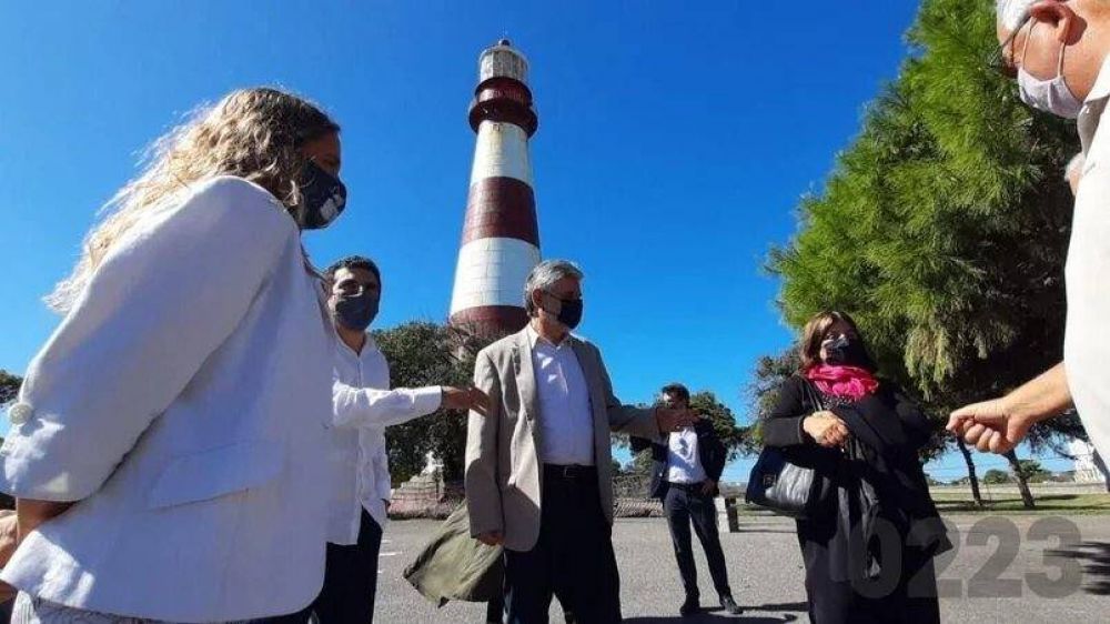 El Gobierno invertir mil millones de pesos para el Centro de Investigaciones Marinas del Faro