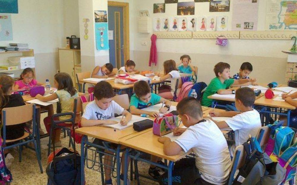La justicia da la razn a una familia de Murcia que reivindica el derecho de sus hijos a estudiar religin islmica en el colegio