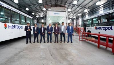 El Ministro D'Onofrio inauguró el centro de reparaciones de carrocerías de la empresa Metropol