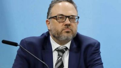 �El acuerdo con el FMI permitir� disipar incertidumbre y seguir creciendo