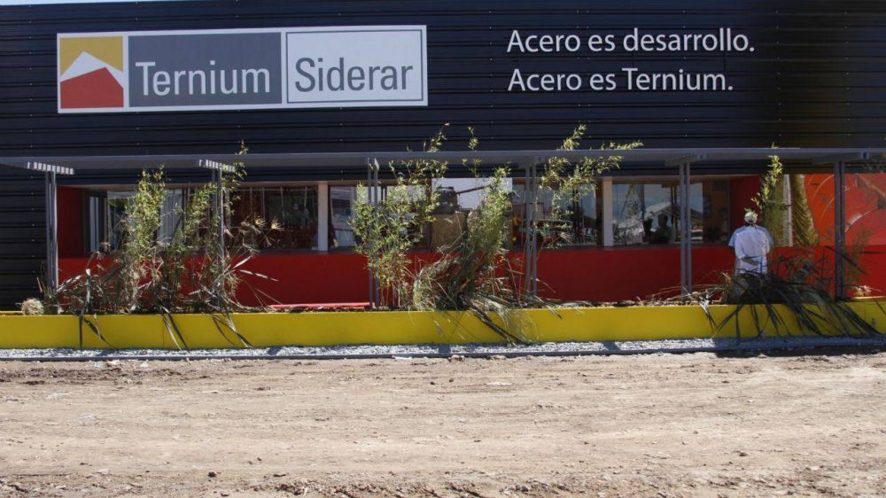 Ternium pagar un sper bono de casi 550 mil pesos a los metalrgicos de su planta de Ramallo
