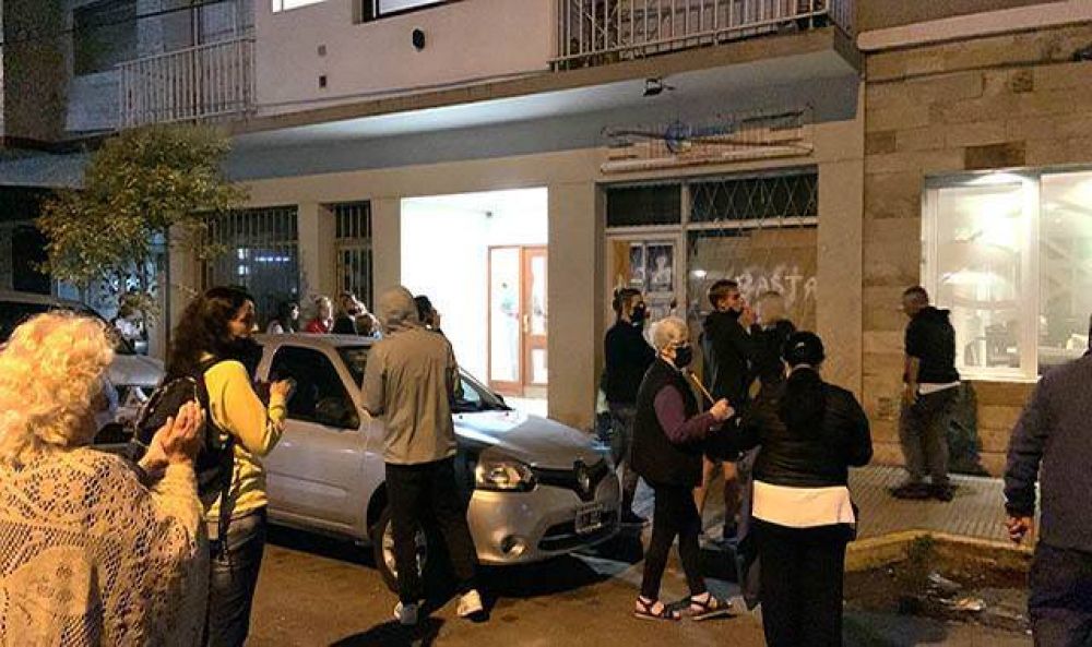 Vecinos de la Vieja Terminal protestaron por la inseguridad, la venta de drogas y la oferta sexual en la zona