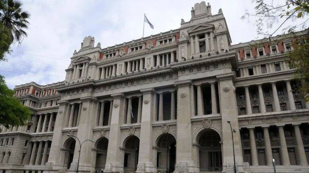 La entidad m�s grande de jueces rechaz� una reforma a sus jubilaciones: �Avasallar la Justicia no es la soluci�n�