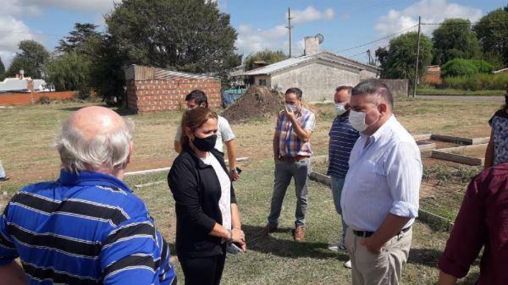 Se entregaron los lotes a las familias adjudicadas para la construccin de viviendas en Rafael Obligado