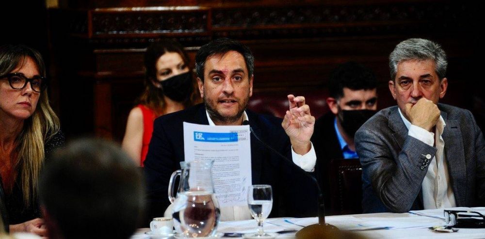 Juan Cabandi insisti en que Corrientes tard en pedir ayuda y la oposicin le exigi que renuncie