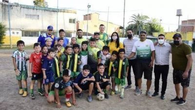 Noe Correa visitó el club “Almafuerte” de Los Polvorines