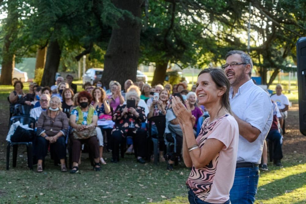 Raverta particip en Mar del Plata de un encuentro con centros de jubilados