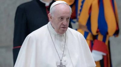 Papa alerta sobre peligro de la prisa y pide no descartar a beb�s por nacer ni a ancianos