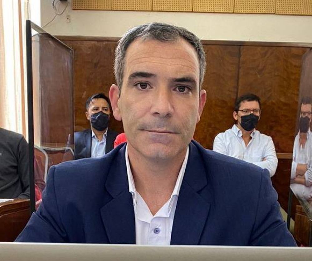 Neme: �Lo que falta es madurez pol�tica, dejar las cuestiones pol�ticas de lado�