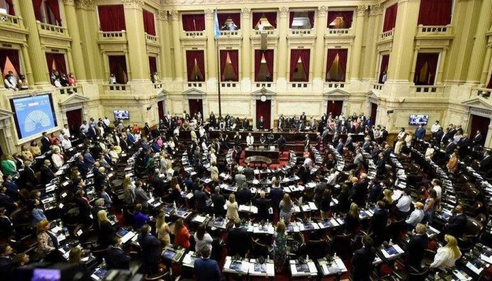 El acuerdo con el FMI reconfigura al peronismo, que mira al 2023