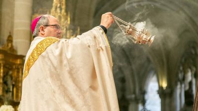 El arzobispo de Toledo llama a emprender «una cruzada de oración y ayuda» por Ucrania