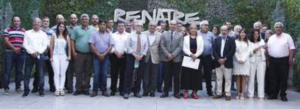 El RENATRE celebr 20 aos al servicio de los trabajadores rurales y empleadores de todo el pas