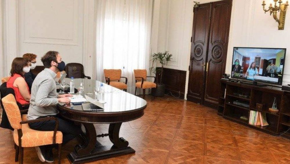 La Provincia convoc� a los estatales para continuar la paritaria 2022