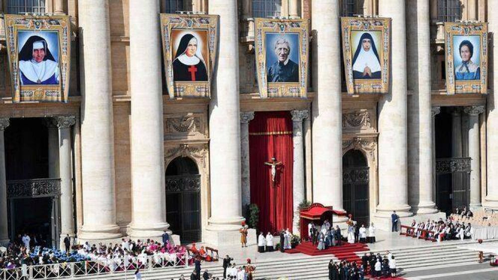 El Papa conmemorar� con una Misa la primera canonizaci�n colectiva de la historia