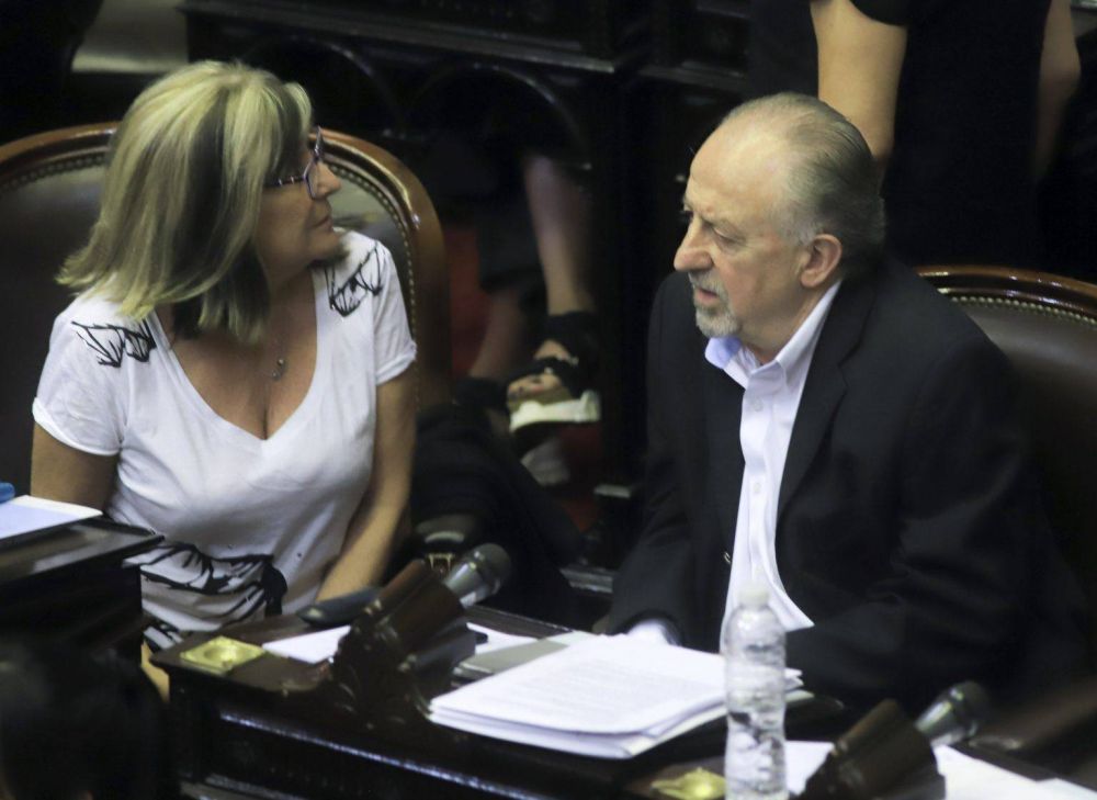 Habl� Yasky tras el voto: �Me abstuve pero no le suelto la mano a Alberto. Ahora la tarea es tratar de construir la unidad�