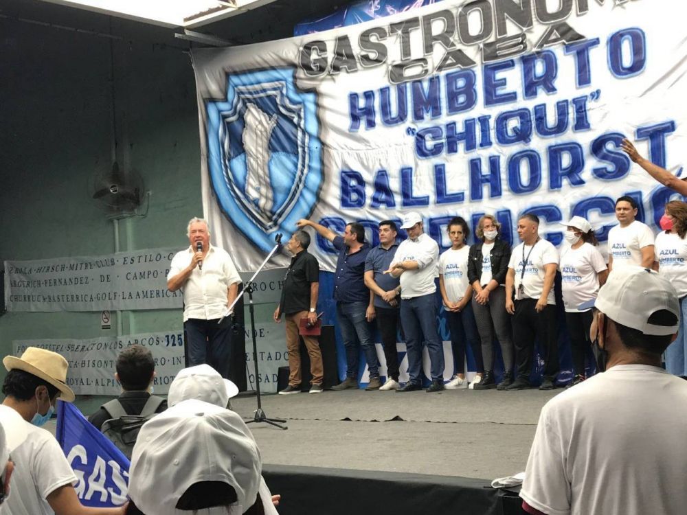 Sube la temperatura en el gremio gastron�mico: Barrionuevo asegur� que Cama�o �tiene los d�as contados� y le advirti� que �si es cobarde que se joda�