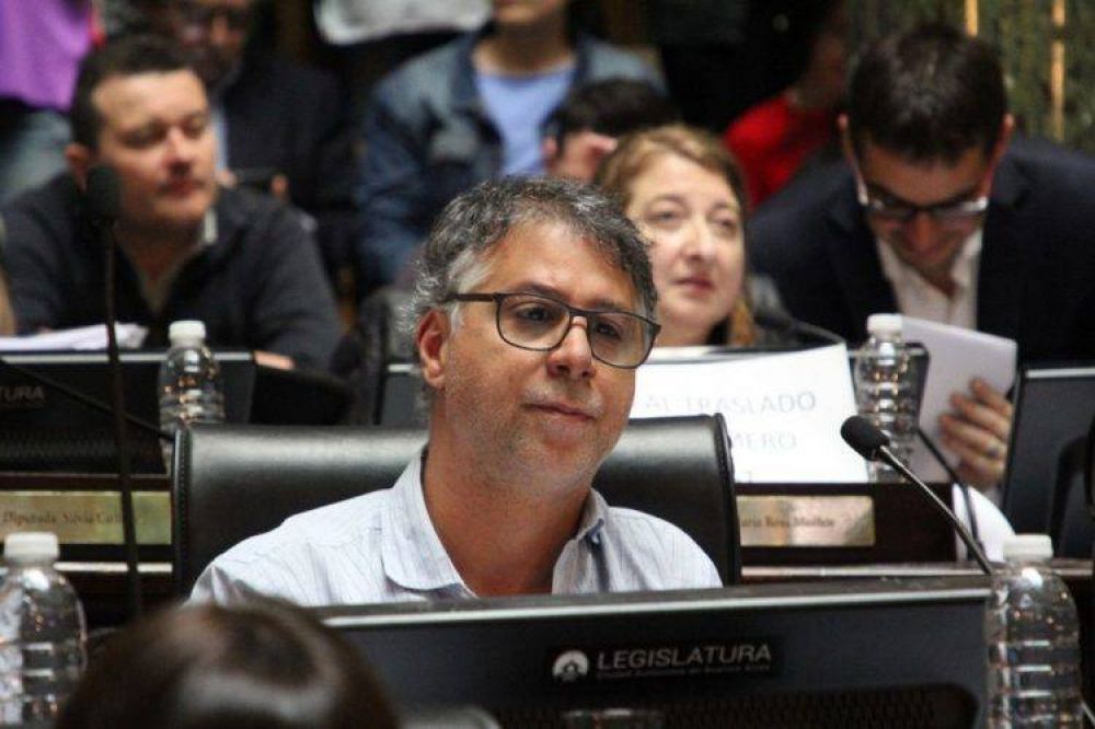 Andrade: �Los actos de violencia contra Cristina son inadmisibles�
