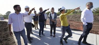 Cascallares, Fabiani y Larivera recorrieron las obras en el parque Don Orione
