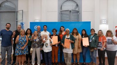 Ituzaingó: Se entregaron legajos de vecinos desaparecidos durante la última dictadura