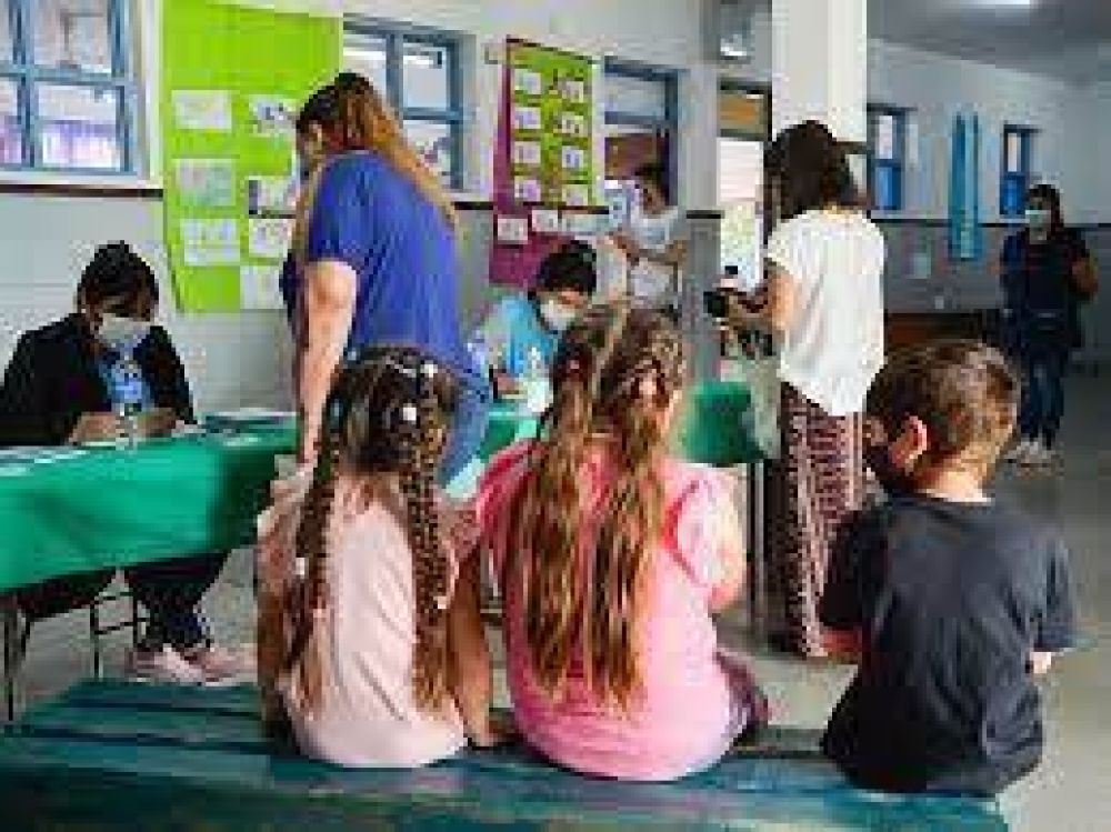Jornadas de vacunacin en escuelas varelenses