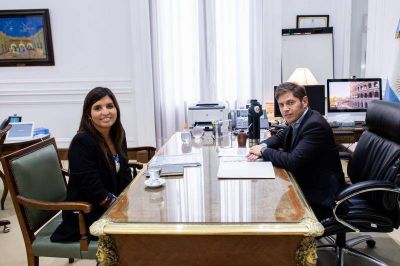 Kicillof encabezó reuniones de gestión con Alejandro Granados, Daniela Vilar y Florencia Saintout
