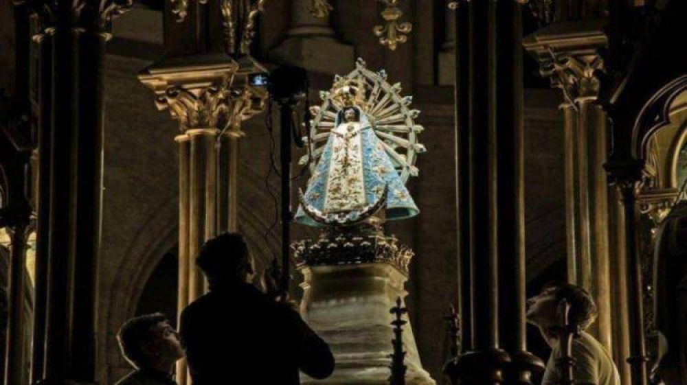 Mons. Bochatey señaló el sentido profundo de consagrar Rusia y Ucrania a la Virgen María