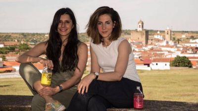 Kombucha, el refresco saludable de moda en España que se fabrica en Fregenal de la Sierra