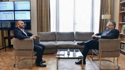 Versiones de pelea entre Guzm�n y Kulfas por los n�meros del acuerdo con el FMI que no cierran