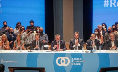 Fernndez dio el primer paso para la convocatoria al dilogo social con empresarios y sindicalistas