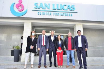 Gutiérrez y Gaido participó de la inauguración de una nueva clínica pediátrica