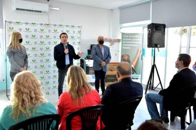 Andr�s Watson: �una pol�tica inclusiva e igualitaria�