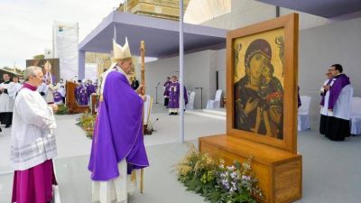 En Malta, Francisco pidi� a la Virgen por la paz en Ucrania