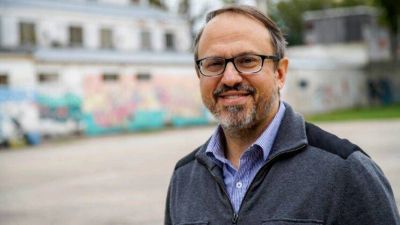 Valenzuela invit� a Boric a conocer Fuerte Apache