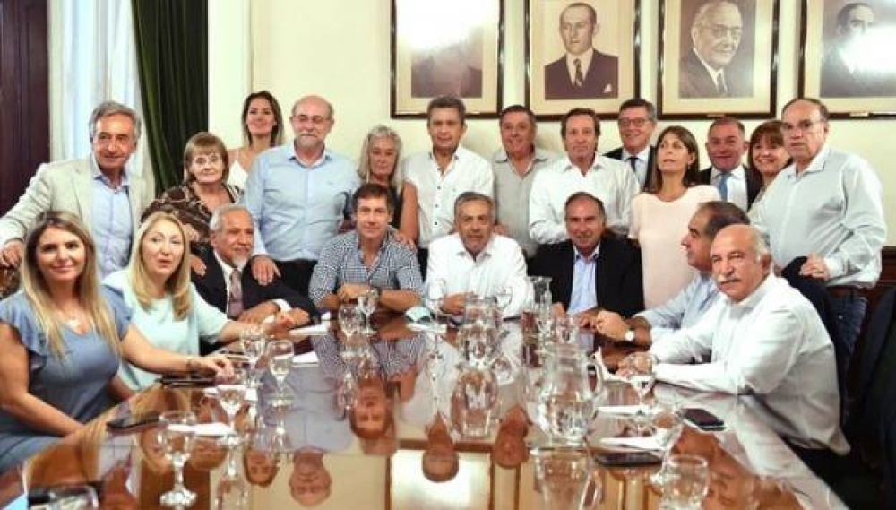Juntos por el Cambio volvi� a rechazar el blanqueo que propone el kirchnerismo: �Busca desviar la atenci�n�