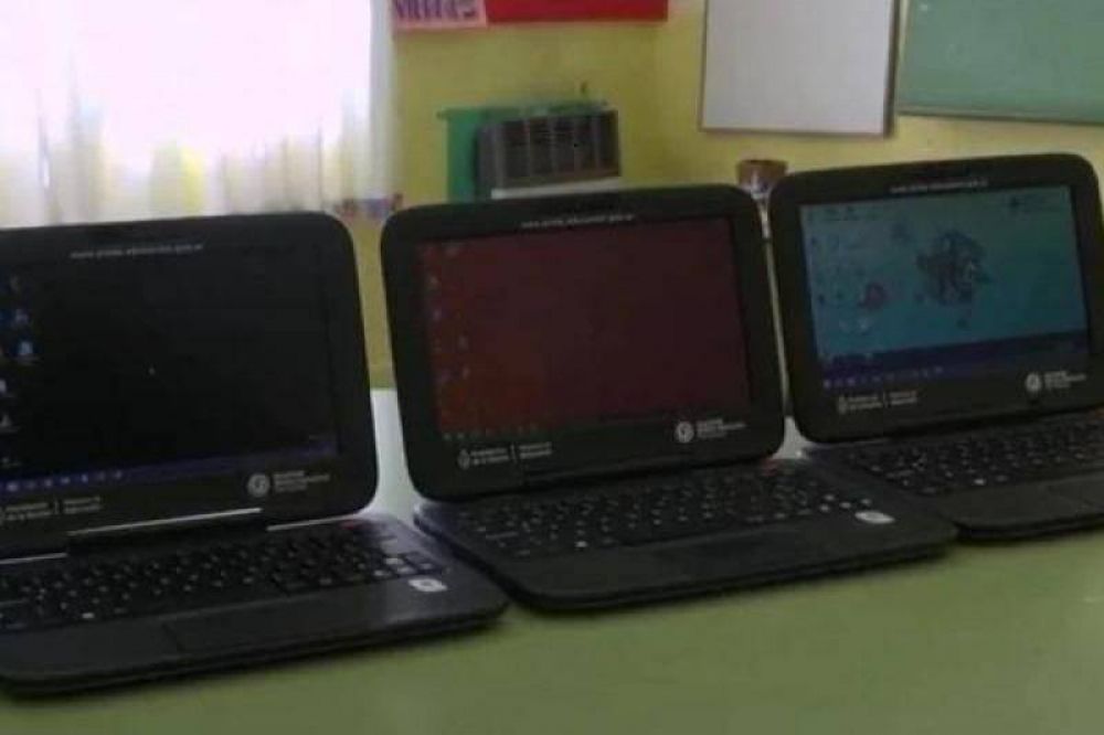 El Gobierno bonaerense instal internet en 1500 escuelas rurales o isleas en lo que va del ao