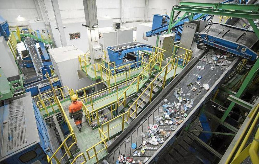 Mil� inaugura la nueva planta de tratamiento de residuos