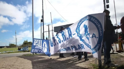 Vigiladores privados cortaron el acceso al Parque Industrial de Mar del Plata por incumplimiento salarial en dos empresas